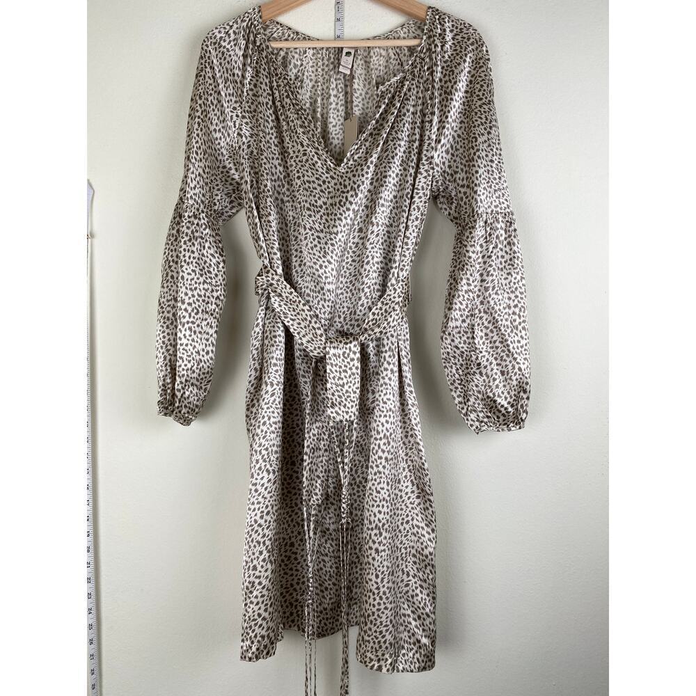 NWT Banana Republic Heritage Silk Blend Animal Long Sleeve Tie Dress Medium Ecru - Picture 5 of 12